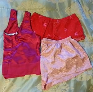 💸SOLD💸 Holiday Satin Pink Pack